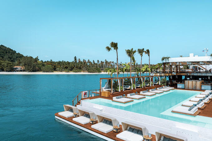 Beach clubs
