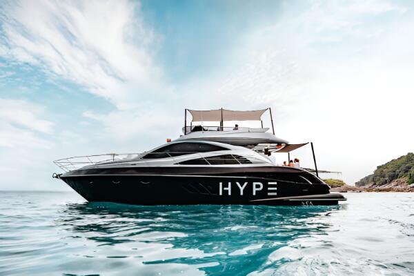 Phi Phi on the yacht HYPE