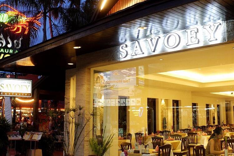Restaurant table Savoey Seafood Patong