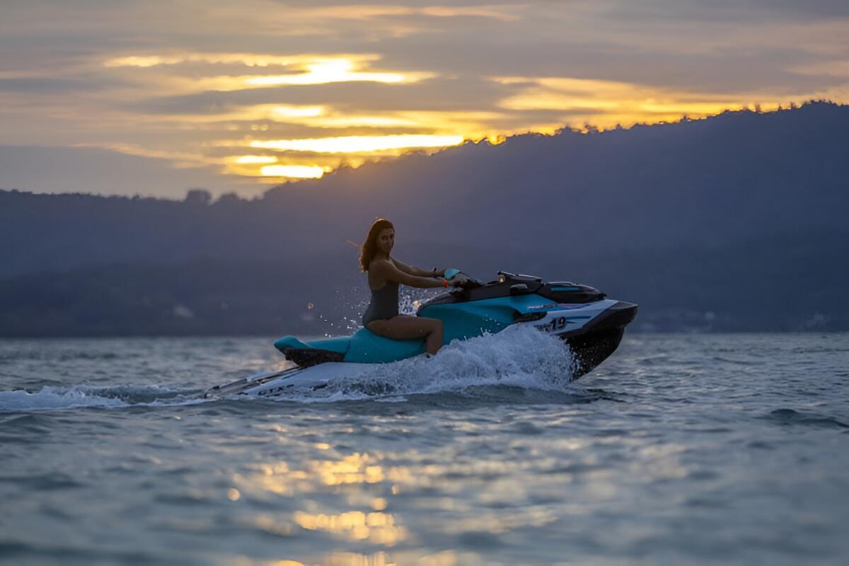 Jet Ski club