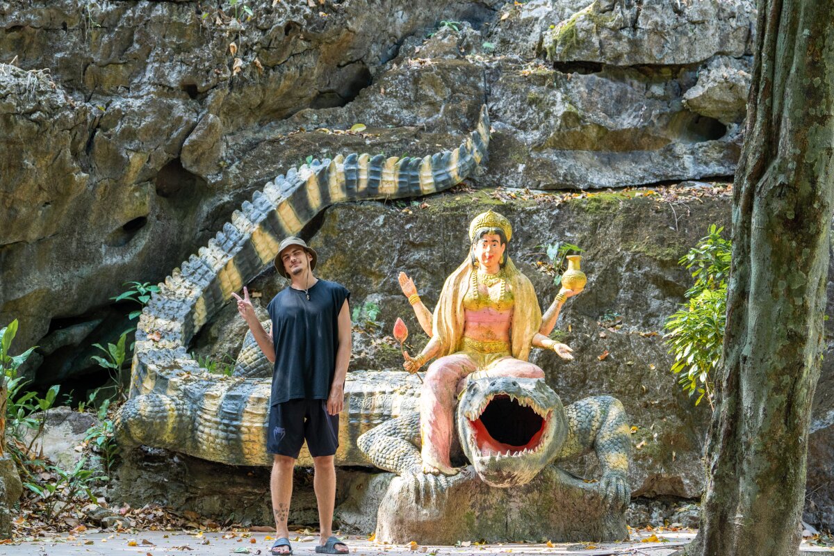 Avatar Plus – a beach with airplanes, Samet viewpoint, and a boat ride along Phang Nga Bay