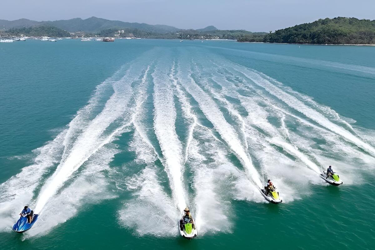 Jet Ski Around Phuket