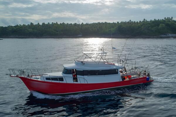Морская рыбалка на рассвете