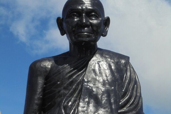 Удивительная Пханг Нга – прогулка на тайской лодке, храмы и смотровая Самет Нангше