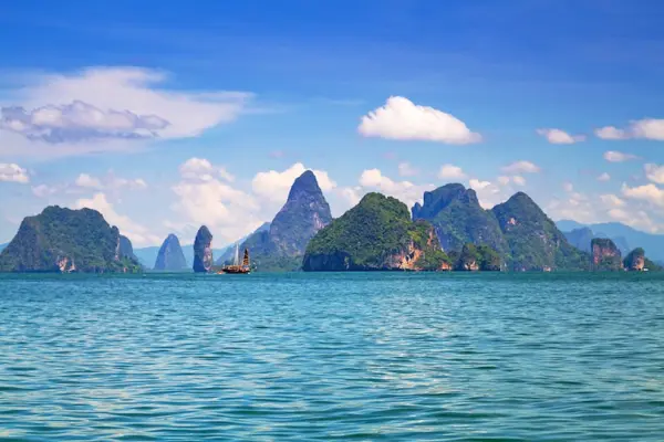 11 островов за 1 день – Пхи-Пхи, Краби и Джеймс Бонд на спидботе