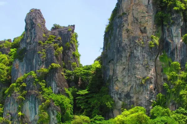 11 островов за 1 день – Пхи-Пхи, Краби и Джеймс Бонд на спидботе