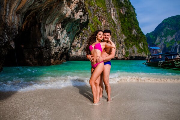 Острова Пхи-Пхи и Бамбу – стандартная морская экскурсия на спидботе