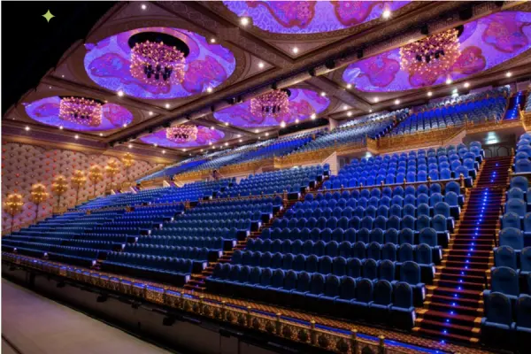 Шоу Карнавал – красочное театрализованное представление на Пхукете