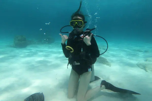 Обучение дайвингу на Пхукете – курс AOWD для сертифицированных дайверов
