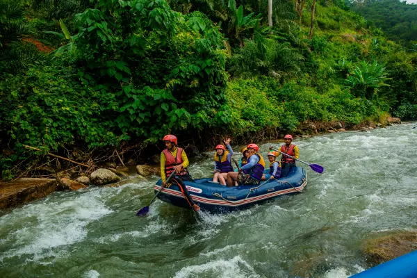 Jungle Trophy - an extreme 5-in-1 tour in Phang Nga National Park