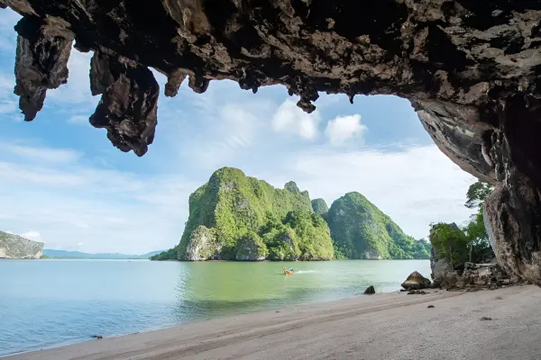 4 жемчужины – экскурсия по островам Андаманского моря с ночёвкой на Пхи-Пхи