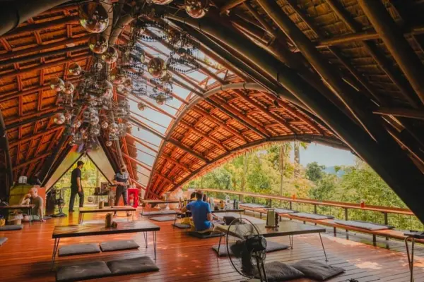 Three Monkeys – ресторан в джунглях с панорамой на Пхукет