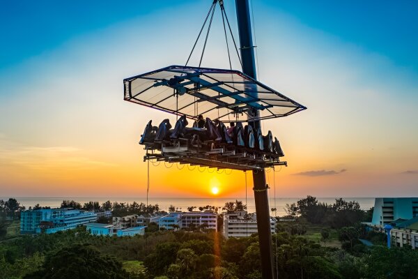 Ресторан под небесами – ужин и коктейли на высоте над Пхукетом