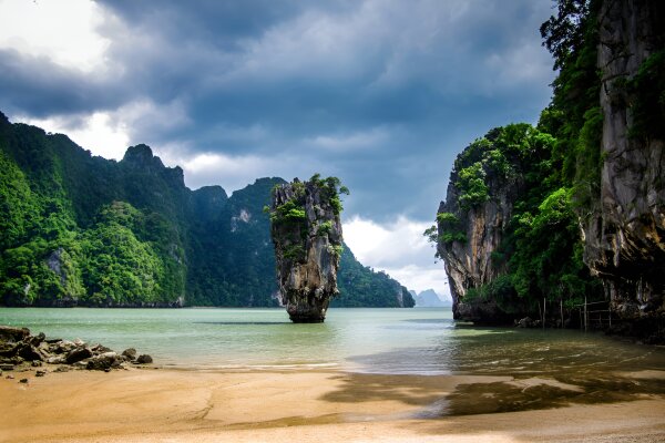 "Ленивый" Джеймс Бонд – экскурсия по заливу Пханг Нга с поздним выездом