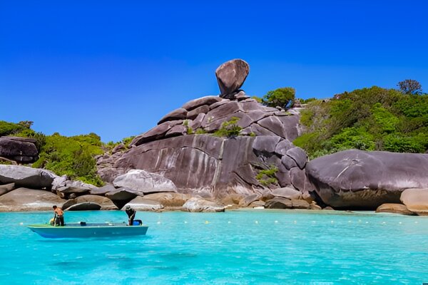 Симиланы на катамаране (старт с пирса Тапламу)