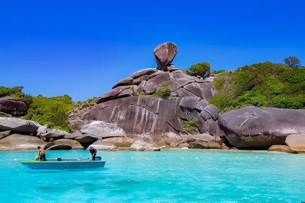 Симиланы на катамаране (старт с пирса Тапламу)