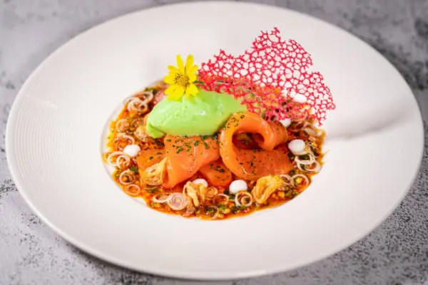 Suay – современная тайская кухня от шефа из Michelin Guide