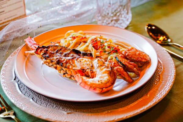 Suay – современная тайская кухня от шефа из Michelin Guide