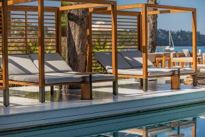 Пляжный клуб Catch на Пхукете – роскошный отдых у моря с рестораном и вечеринками на пляже Банг Тао