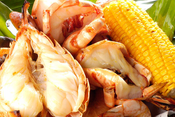 Savoey Seafood Patong – ресторан морепродуктов на пляже Патонг