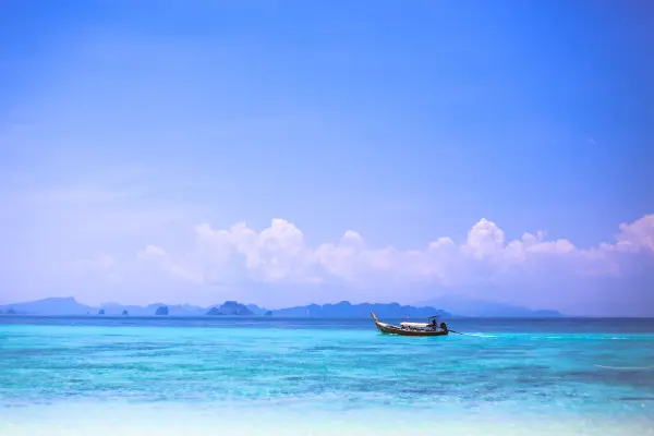 Острова Пхи-Пхи с ранним выездом – комфортная программа на спидботе