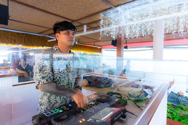 Диско-катамаран – вечеринка в заливе Пханг Нга и остров Джеймса Бонда