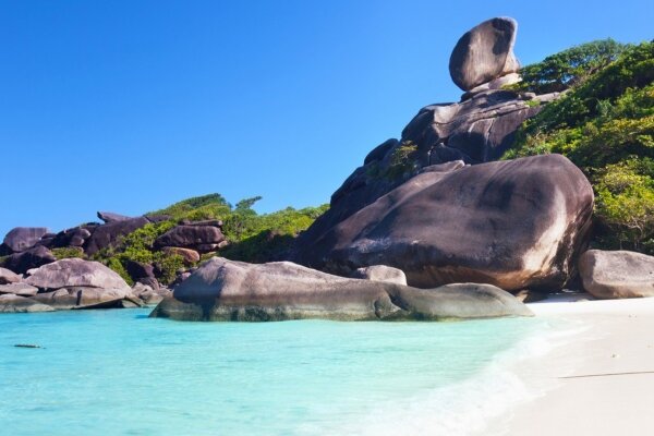 Симиланы на катамаране – люкс программа (старт с пирса Тапламу)