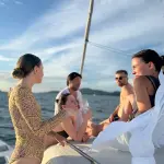 Круиз на катамаране Miss Coco - острова Рача и Корал