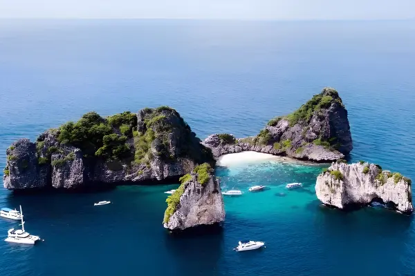 Rok and Haa Islands 6 - The Royal Islands