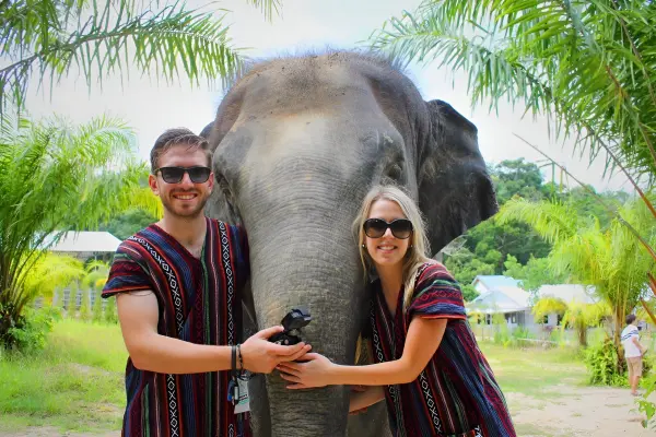 Elephant Care Park Nai Dee – заповедник слонов на Пхукете с кормлением и прогулкой