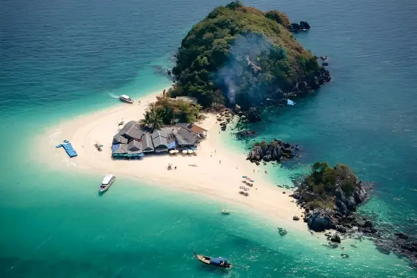 Острова Пхи-Пхи и остров Кай – морская экскурсия на спидботе