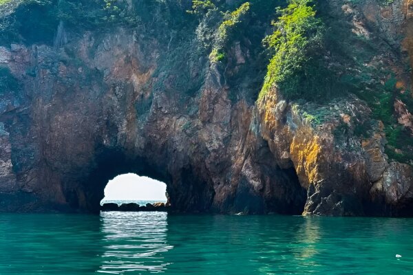 Остров Джеймса Бонда – эко-тур по заливу Пханг Нга с каноэ и обедом