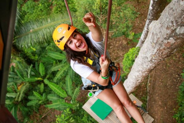 Тарзанка Эраван – полёты на зиплайне в живописных джунглях Пхукета