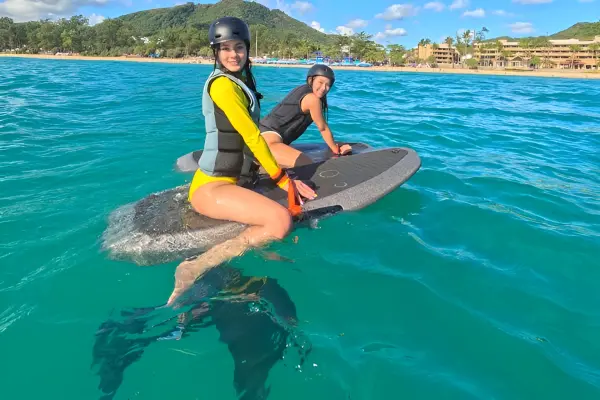 Фойл-серфинг на Пхукете – катание на электро доске с подводным крылом