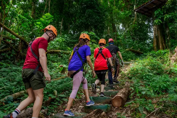 Скай Рок - экстрим-парк над джунглями Као Лака