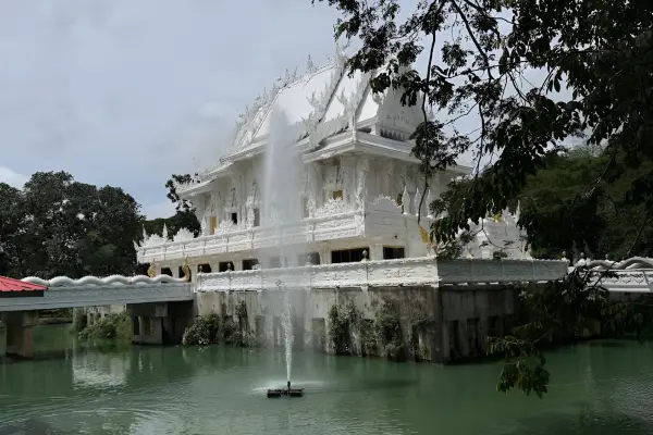 Природа и Нирвана - Белый храм, слоны, деревня Каренов и релакс в спа