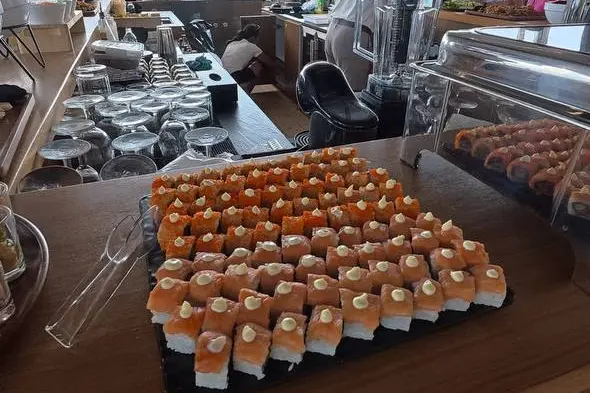 Экскурсия на Пхи-Пхи и Майя Бей на люкс катамаране "Ной"