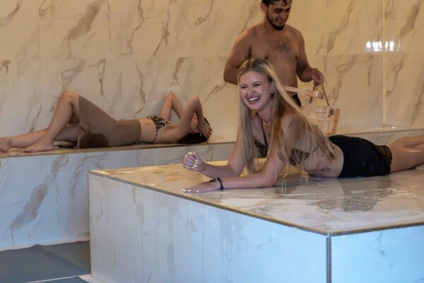 Montera SPA Day Pass – бассейны, хамам и сауна