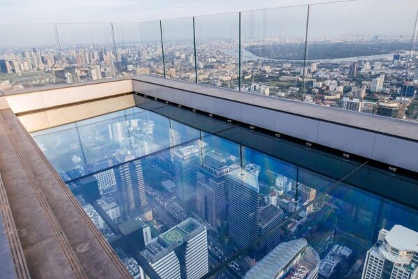 Бангкок: смотровая Маханакон и зал иллюзий