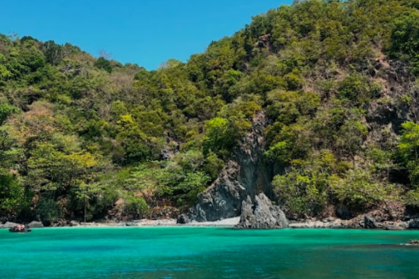 Пхукет: Корал-Айленд — с пирса Раваи, снорклинг