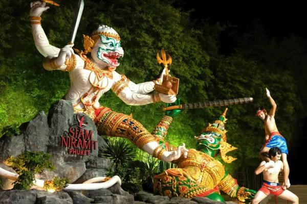 Сиам Нирамит – грандиозное театральное шоу о культуре Таиланда