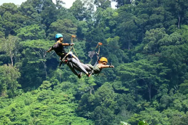 Полёт Ханумана на Пхукете – зиплайн-приключение в джунглях