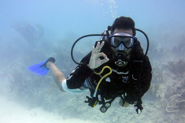 Дайвинг у острова Рача Яй – дайвинг на Пхукете для новичков