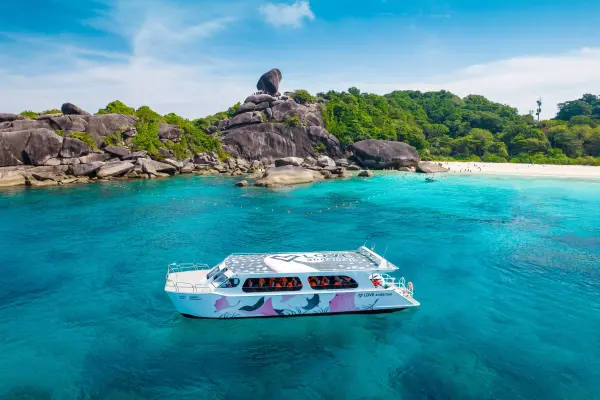 Симиланские острова – классический однодневный маршрут на спидботе