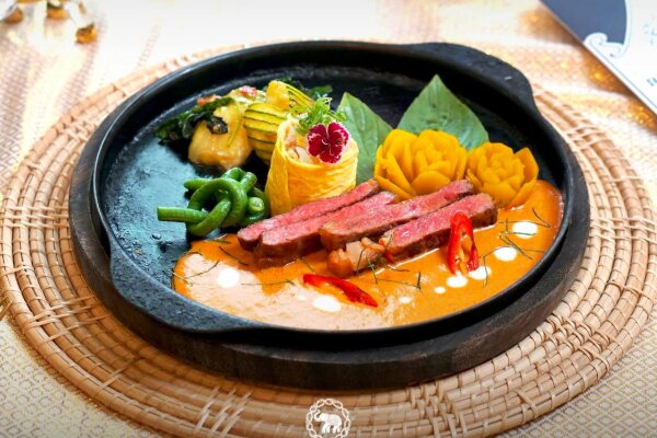 Blue Elephant Phuket – королевская тайская кухня в историческом особняке