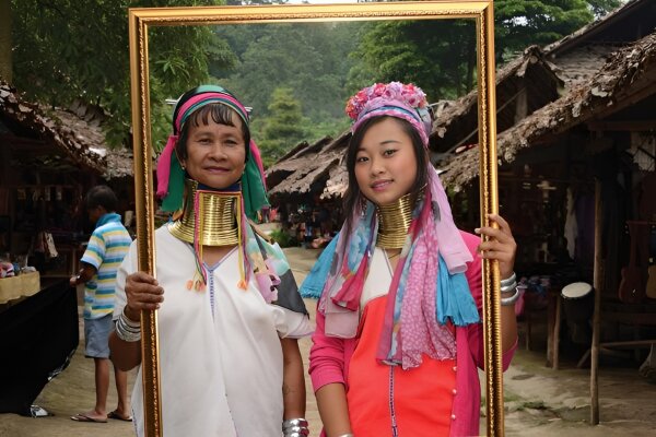 Север Таиланда – тур в Золотой треугольник с храмами и Чианг Раем