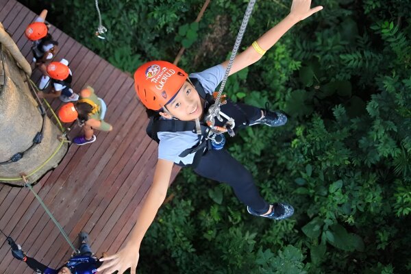 Мир Ханумана на Пхукете – полёты на зиплайнах с видами на остров и море