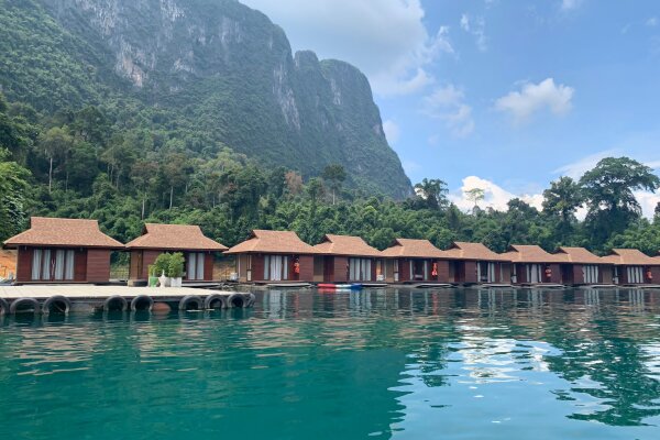 Секретное озеро - экскурсия в национальный парк Као Сок и озеро Чео Лан с ночевкой на озере