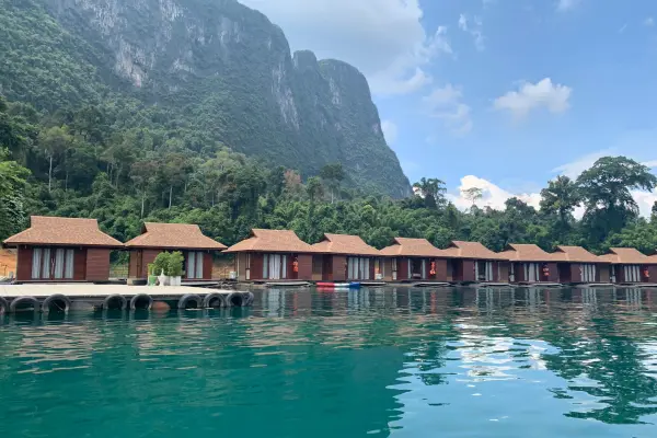 Секретное озеро - экскурсия в национальный парк Као Сок и озеро Чео Лан с ночевкой на озере