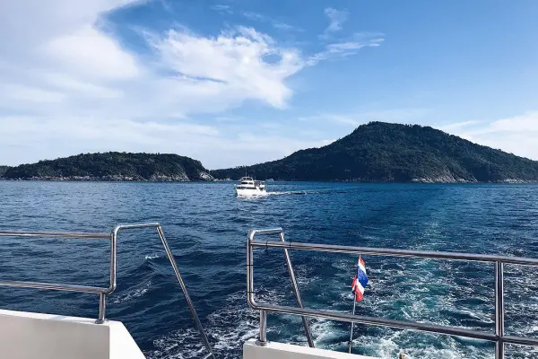 Дайвинг у островов Рача Яй и Ной